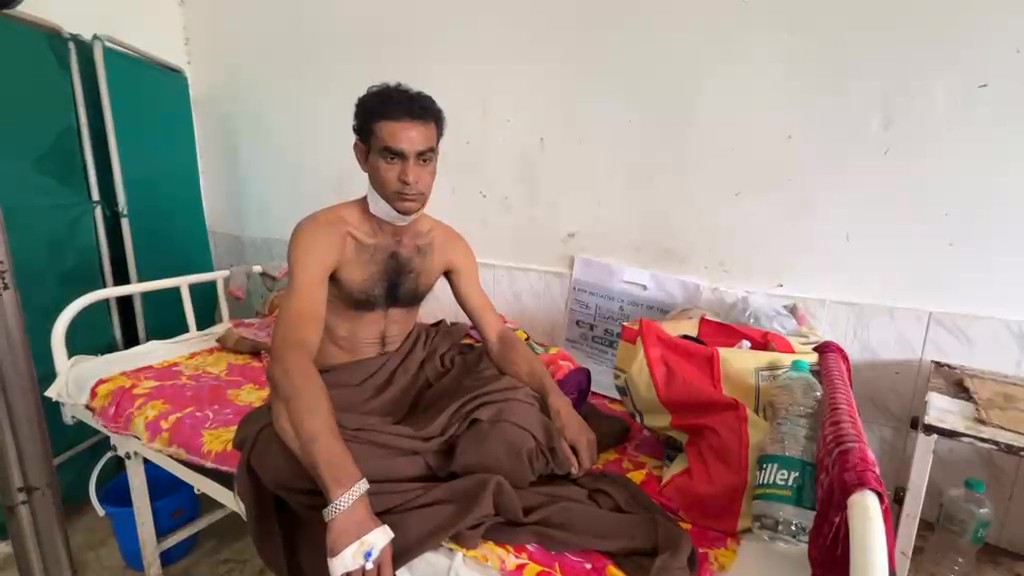 এডিসি নির্বাচনের প্রাক্কালে কাঞ্চনপুরে সবজি ব্যবসায়ীর উপর নৃশংস হামলা,গলা কেটে হত্যার চেষ্টা!