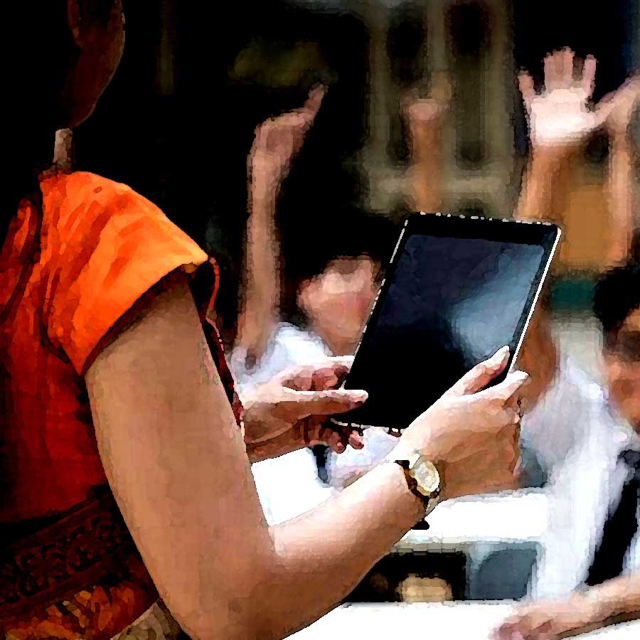 ভারতীয় পরিচয়ে উত্তরপ্রদেশের স্কুলে শিক্ষকতা, পাক মহিলার বিরুদ্ধে অভিযোগ দায়ের পুলিশের