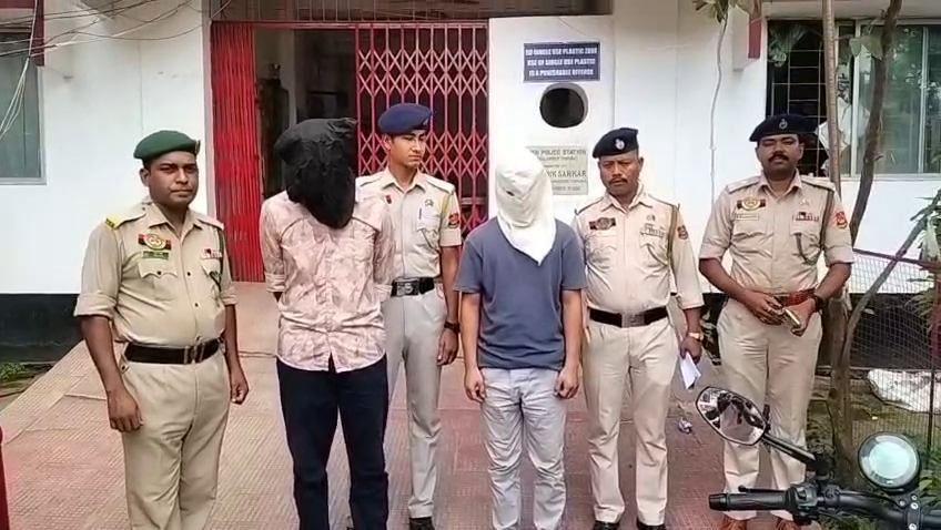  রাজধানীর লালবাহাদুর এলাকার ছিনতাই কাণ্ডে গ্রেপ্তার ২, উদ্ধার ১.৩৫ লক্ষ টাকা 