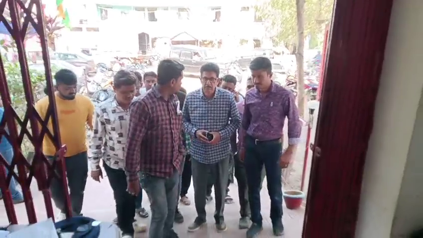 নেশা কারবারের সাথে জড়িত ২ যুবককে গ্রেফতার 