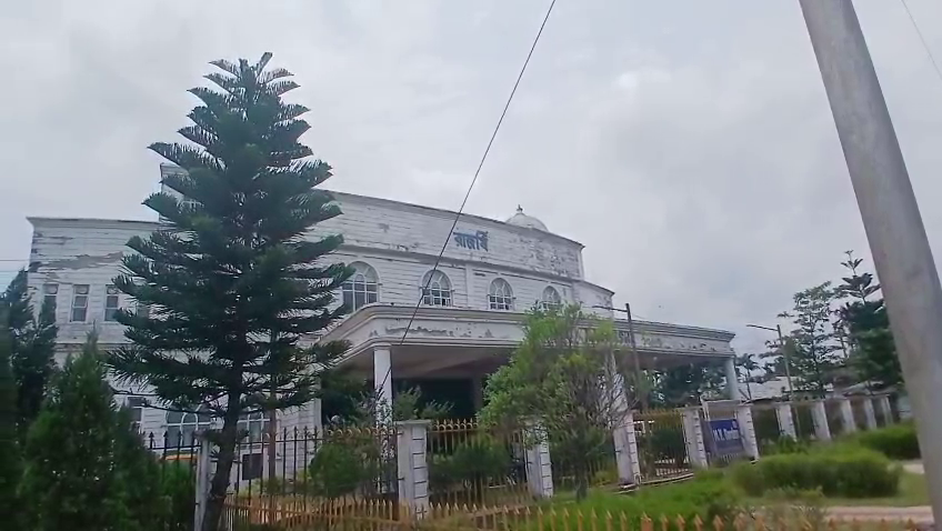 উদয়পুর রাজর্ষি কলাক্ষেত্র আজ ধ্বংসের কিনারায়  