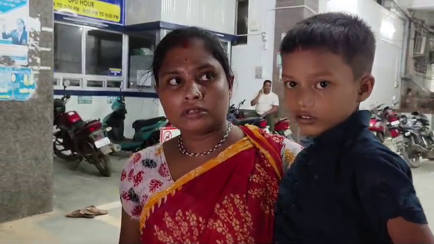 ধর্মনগর জেলা হাসপাতালে চিকিৎসা পরিষেবা নিয়ে চরম ক্ষোভ, জরুরি বিভাগে একজন চিকিৎসক দিয়ে পরিষেবা চালানোর অভিযোগ