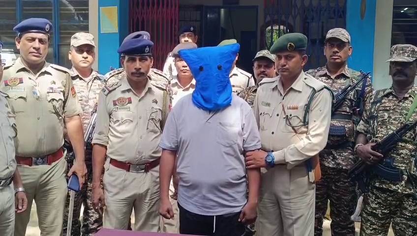 আমতলিতে মাদকবিরোধী অভিযানে ব্রাউন সুগার ও ইয়াবা উদ্ধার