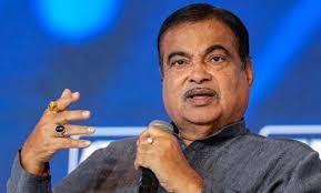 কারও ওপর নির্ভরশীল হওয়ার পরিবর্তে আত্মনির্ভর হতে হবে : নীতিন গড়করি