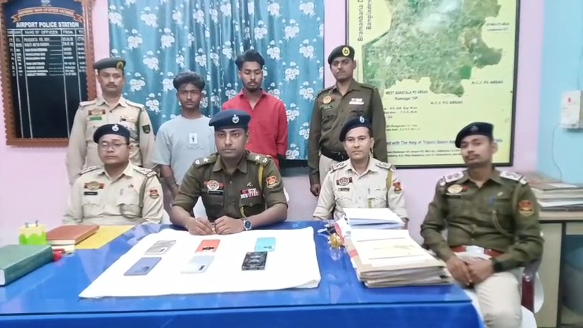 ছিনতাই কাণ্ডে গ্রেফতার দুই যুবক!