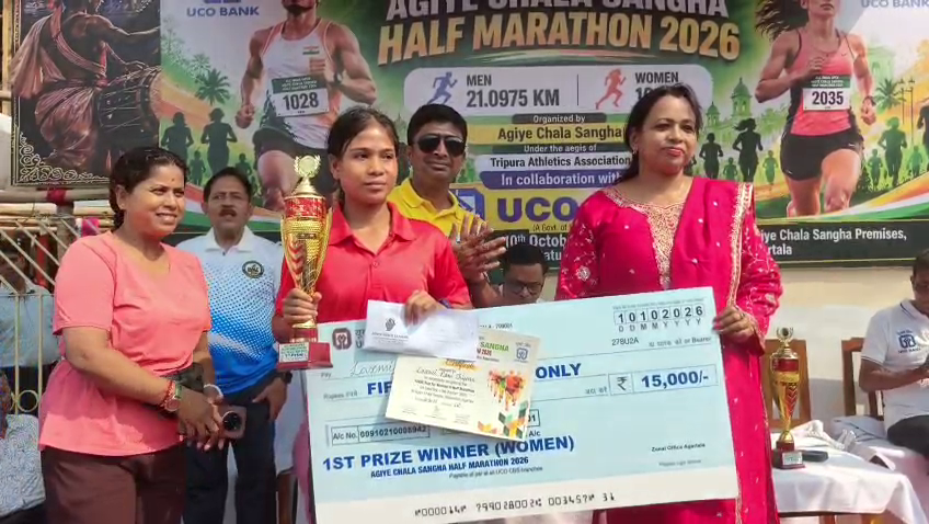 সারা জাগিয়ে সম্পন্ন হল এগিয়ে চলো'র হাফ ম্যারাথন 