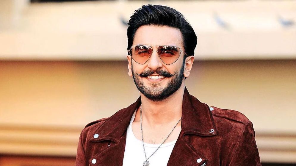 দিদির দেওয়া উপহারই যেভাবে বদলে গিয়েছিল রণবীরের জীবন