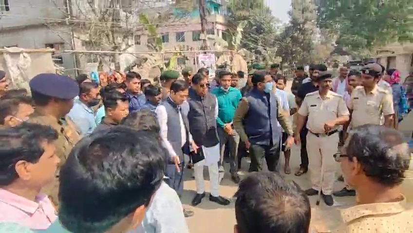 :  পঞ্চম দিনে উচ্ছেদ অভিযান চলল রাজধানীর হাওড়া মার্কেটে :