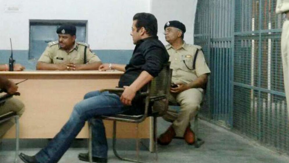 জেল জীবনের ভয়াবহ অভিজ্ঞতা প্রকাশ সালমান খানের