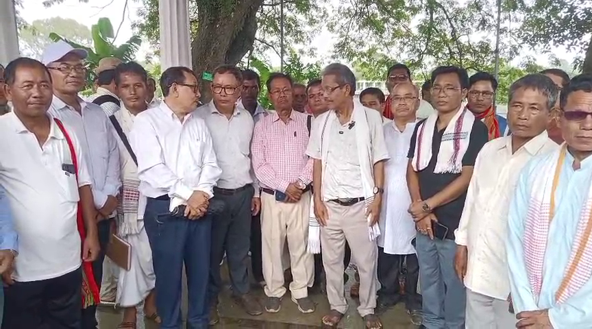   রাষ্ট্রীয় শোকের কারণে কর্মসূচি বাতিল করলো ত্রিপুরার ট্রাইবাল কাস্টমারী ল কো -অর্ডিনেশন কমিটি 