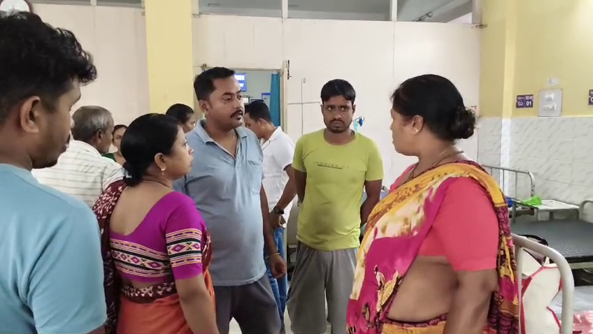 কাঠগড়ায় আইজিএম হাসপাতালের স্বাস্থ্য পরিসেবা,  প্রসূতির মৃত্যু ঘিরে চূড়ান্ত গাফিলতির অভিযোগ উঠল 