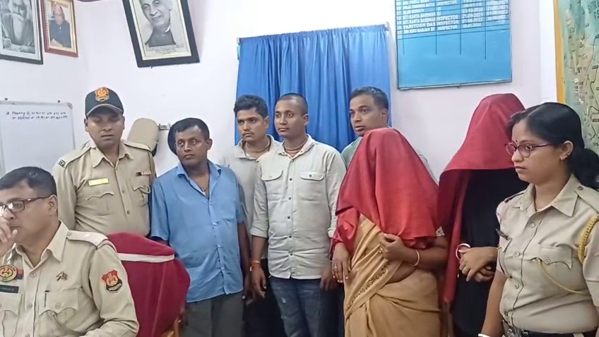 দুই বাংলাদেশি সহ চার পশ্চিমবাংলার নাগরিক আটক