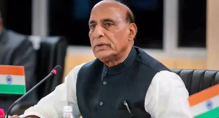 কার্গিল বিজয় দিবসে বীর সৈনিকদের প্রতি শ্রদ্ধা নিবেদন রাজনাথ সিং-এর
