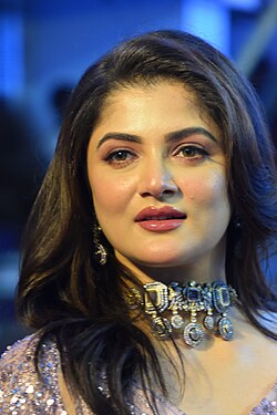 সৌন্দর্যের শুরু তখনই, যখন আপনি নিজেকে গ্রহণ করার সিদ্ধান্ত নেন: শ্রাবন্তী