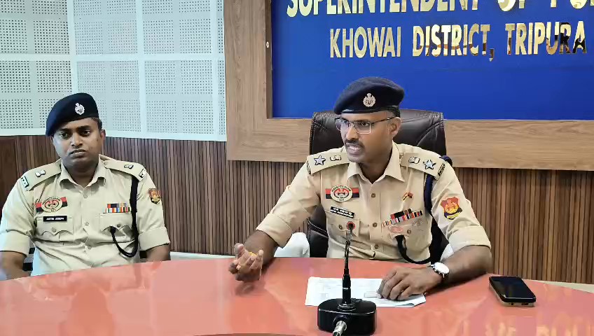 খোয়াইয়ের আইনশৃঙ্খলা ও অপরাধ দমনে কড়া পদক্ষেপ, সাংবাদিক সম্মেলনে জানালেন জেলা পুলিশ সুপার