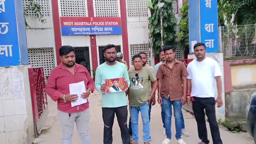 গাড়ি কেনার অপরাধে এক মোটর শ্রমিকের কাছে ৫০ হাজার টাকা দাবি ,অনাদায়ে গুলি করে প্রাণনাশের হুমকি ঘিরে চাঞ্চল্য 