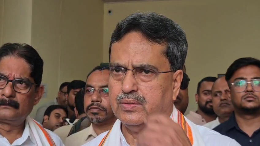  ভারত- বাংলাদেশ  দুই সীমান্ত রক্ষী বাহিনীর বৈঠকের প্রাককালে ৫ জুন রাজ্য সফরে আসছেন কেন্দ্রীয় স্বরাষ্ট্রমন্ত্রী অমিত শাহ 