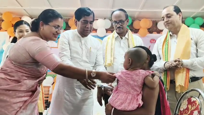  ৬৮ হাজার ৪ ০০ শিশুকে নজরে রেখে পশ্চিম জেলায় স্টপ ডায়রিয়া ক্যাম্পেন শুরু 
